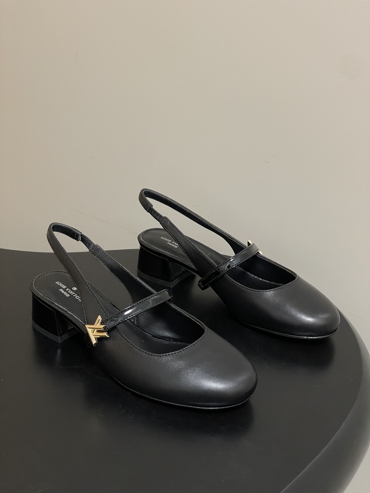 Women's high heels